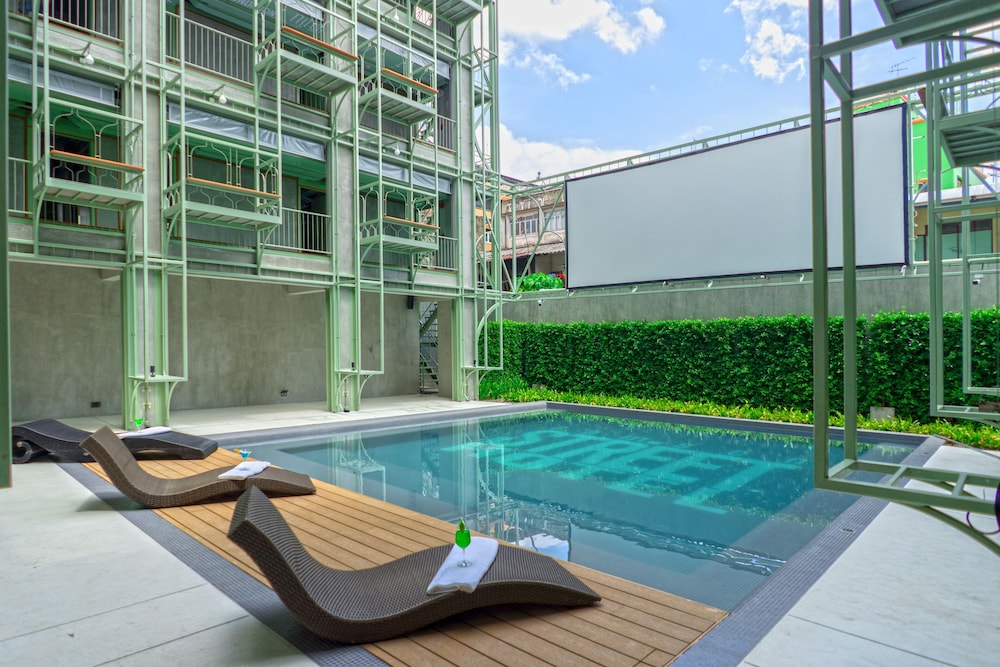 Samsen Street Hotel 40/44