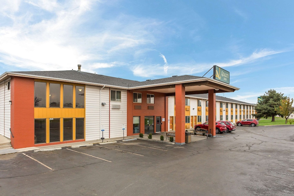 Quality Inn Airport Boise ID 46/50