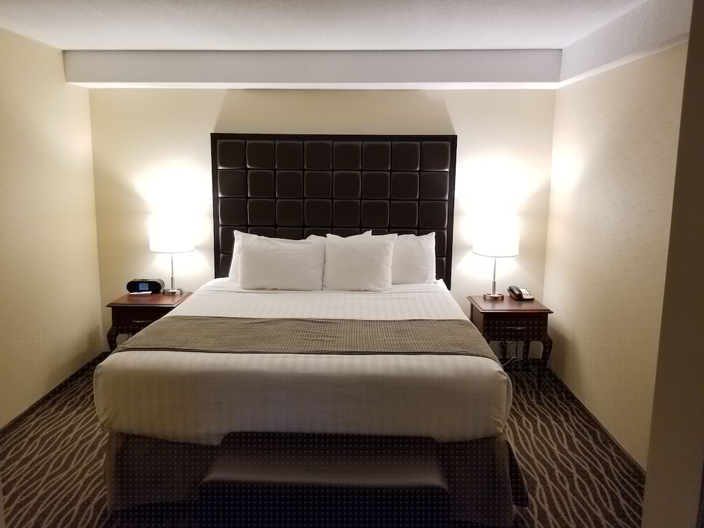 Prestige Vernon Lodge And Conference Centre 15/75