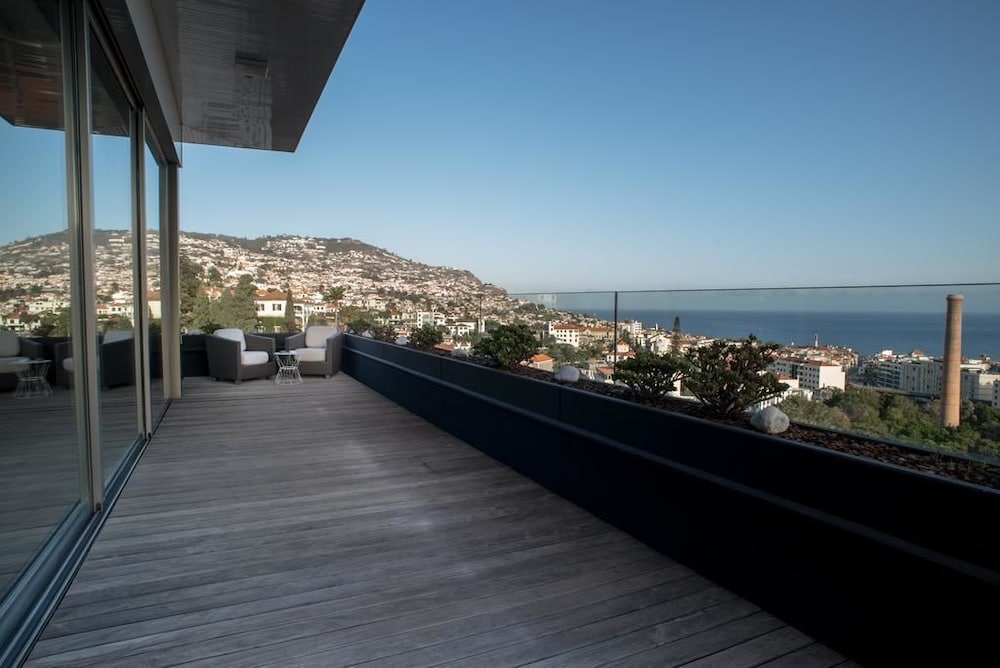 Arts In Penthouse Apartments Til Sol 25/30