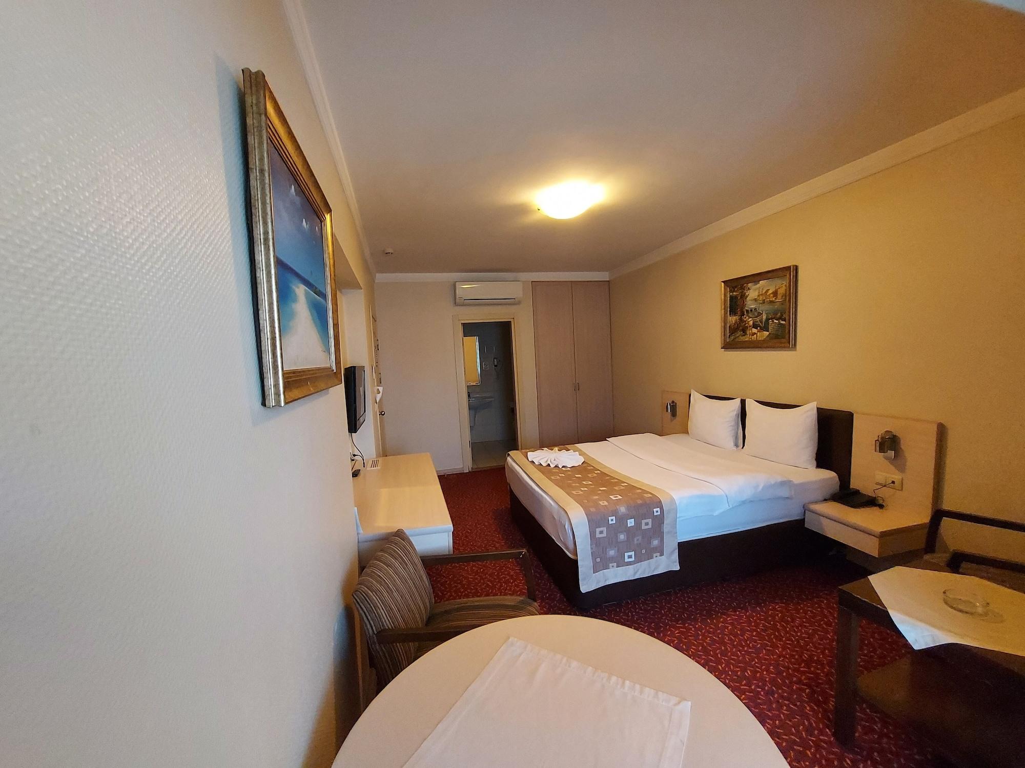 Pasa Otel 10/50