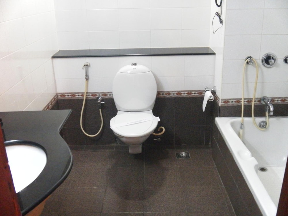 Keys Hotel Malabar Gate 50/50