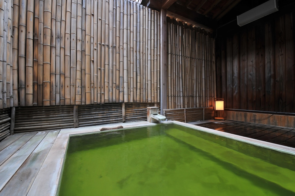 Kumanoyu Hotel 30/52