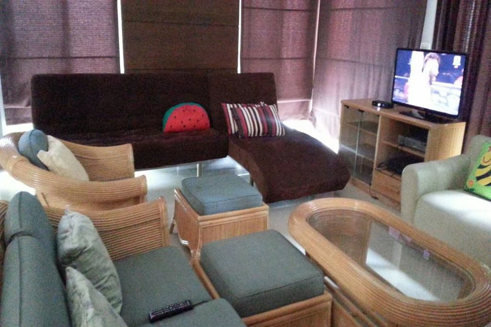 Simantra Private Villas 9/24
