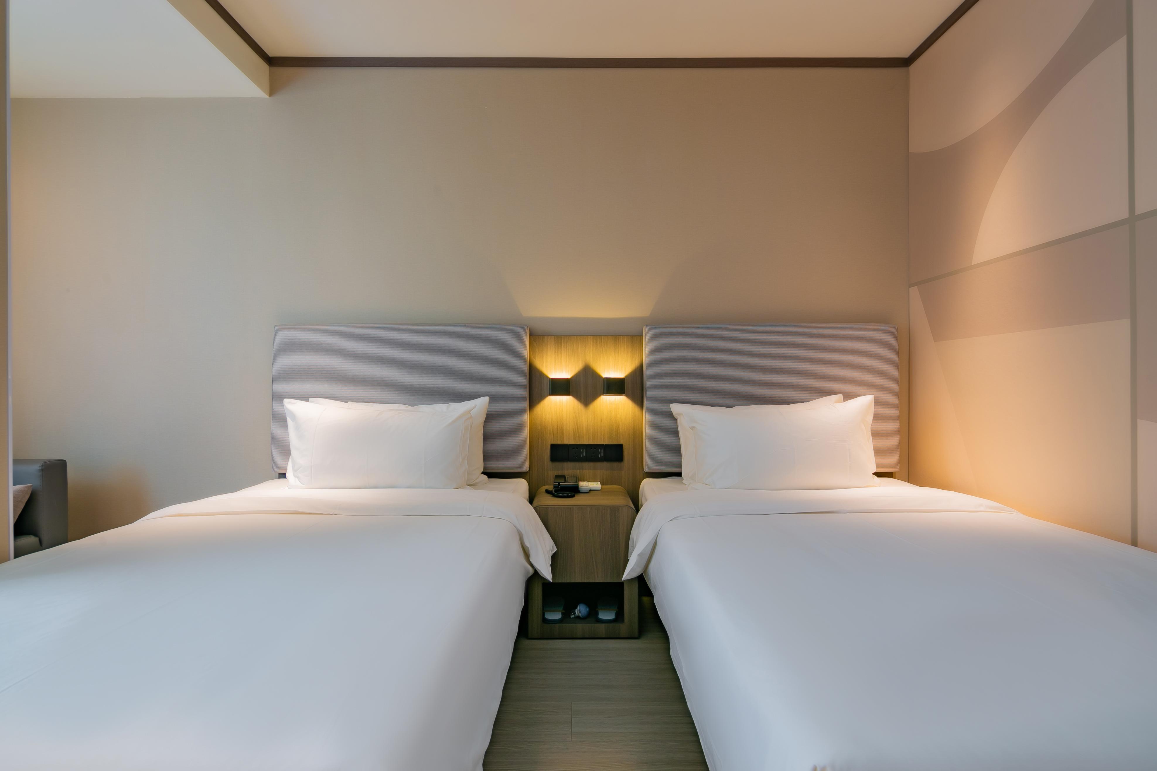 Hanting Hotel Xi'an Datang Furong Garden 15/39