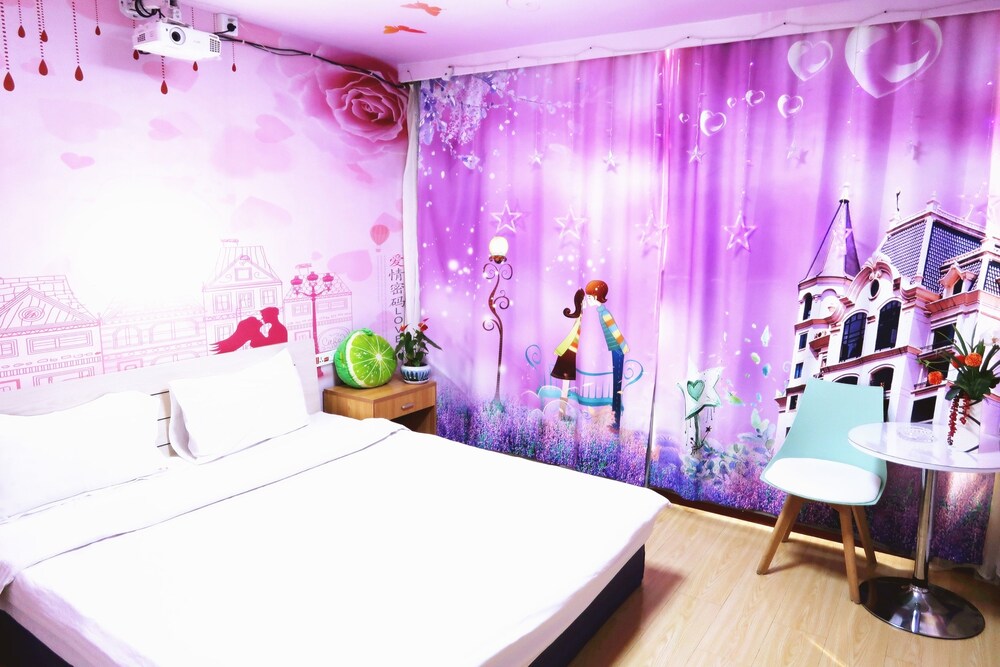 Dalian Venus Apartment 7/28