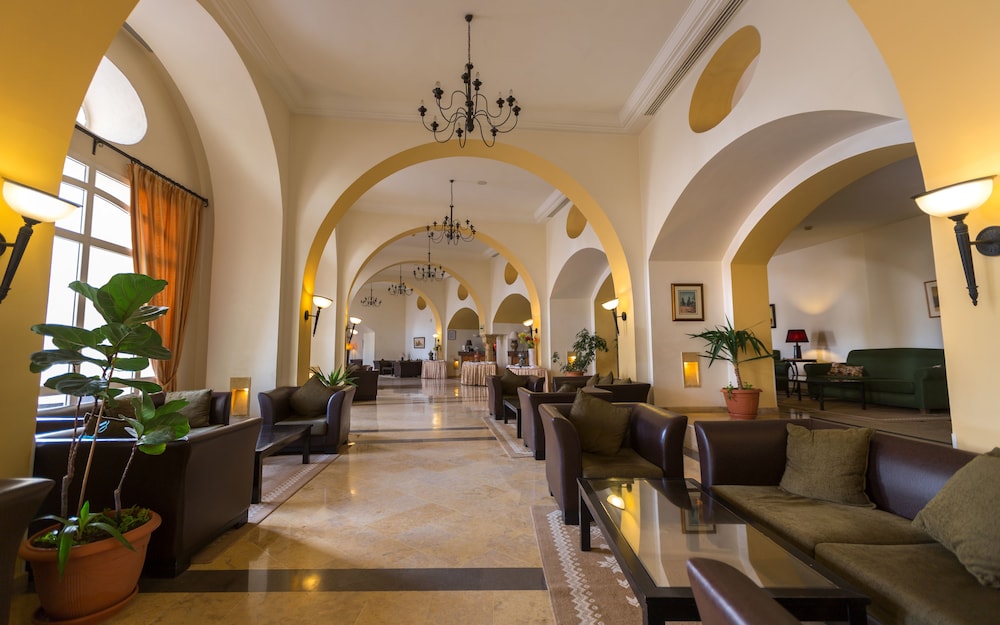 Medina Solaria and Thalasso 25/50