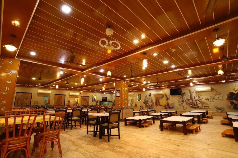 SAAVAJ RESORT 17/36