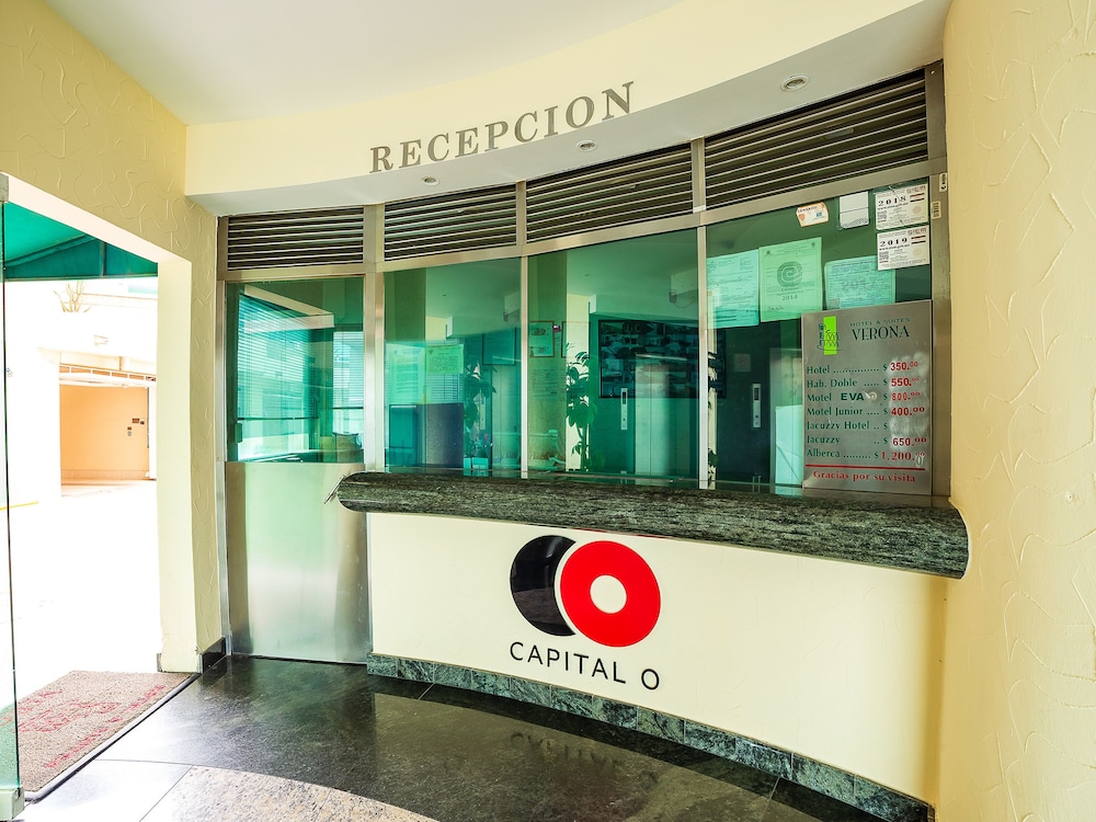 Capital O Hotel Verona 36/48