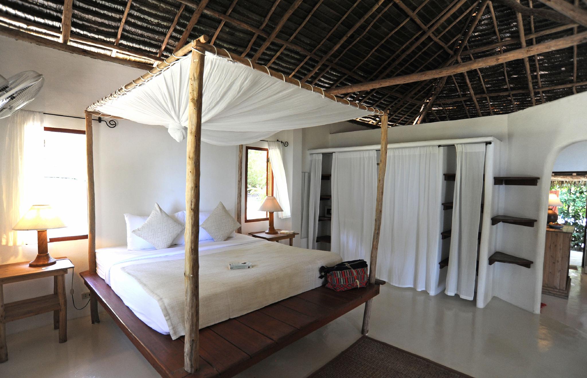 Jungle, Villa