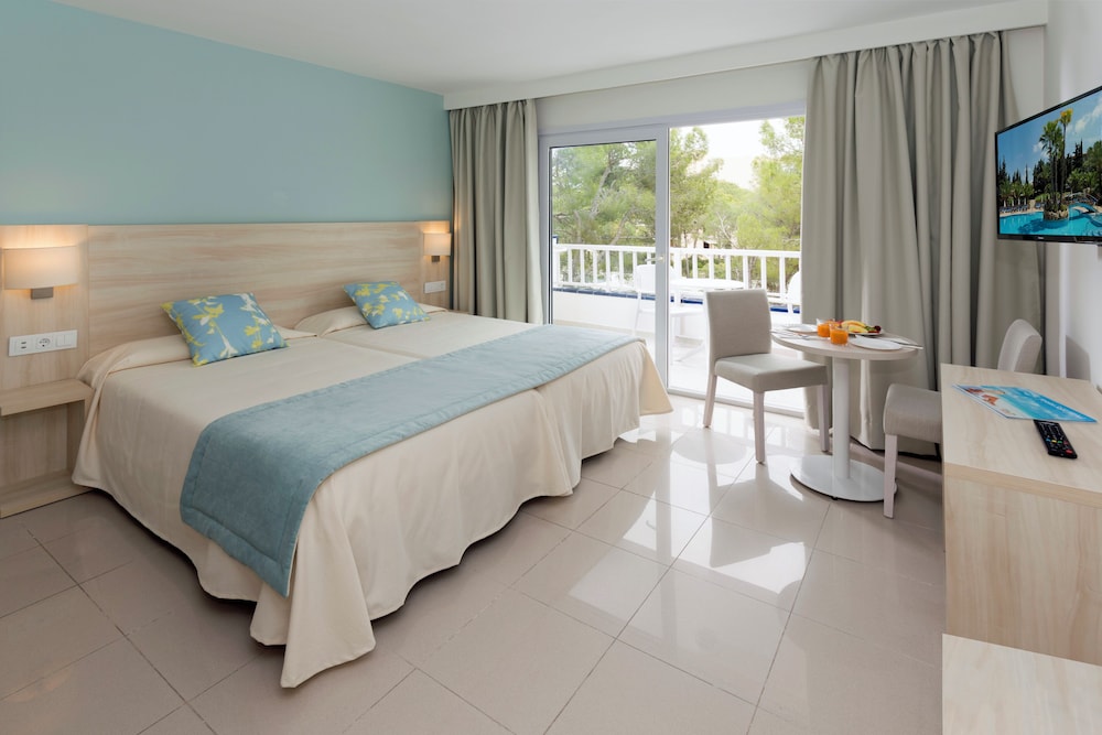 Studio, Twin Beds, Balcony