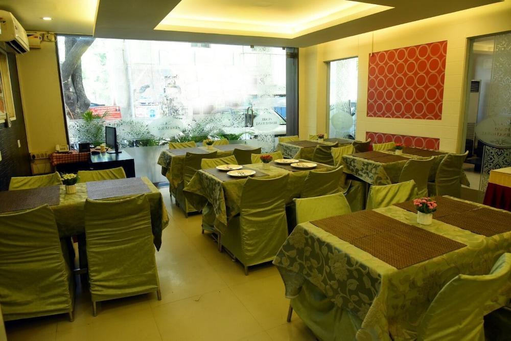 Hotel Pearl International 31/42