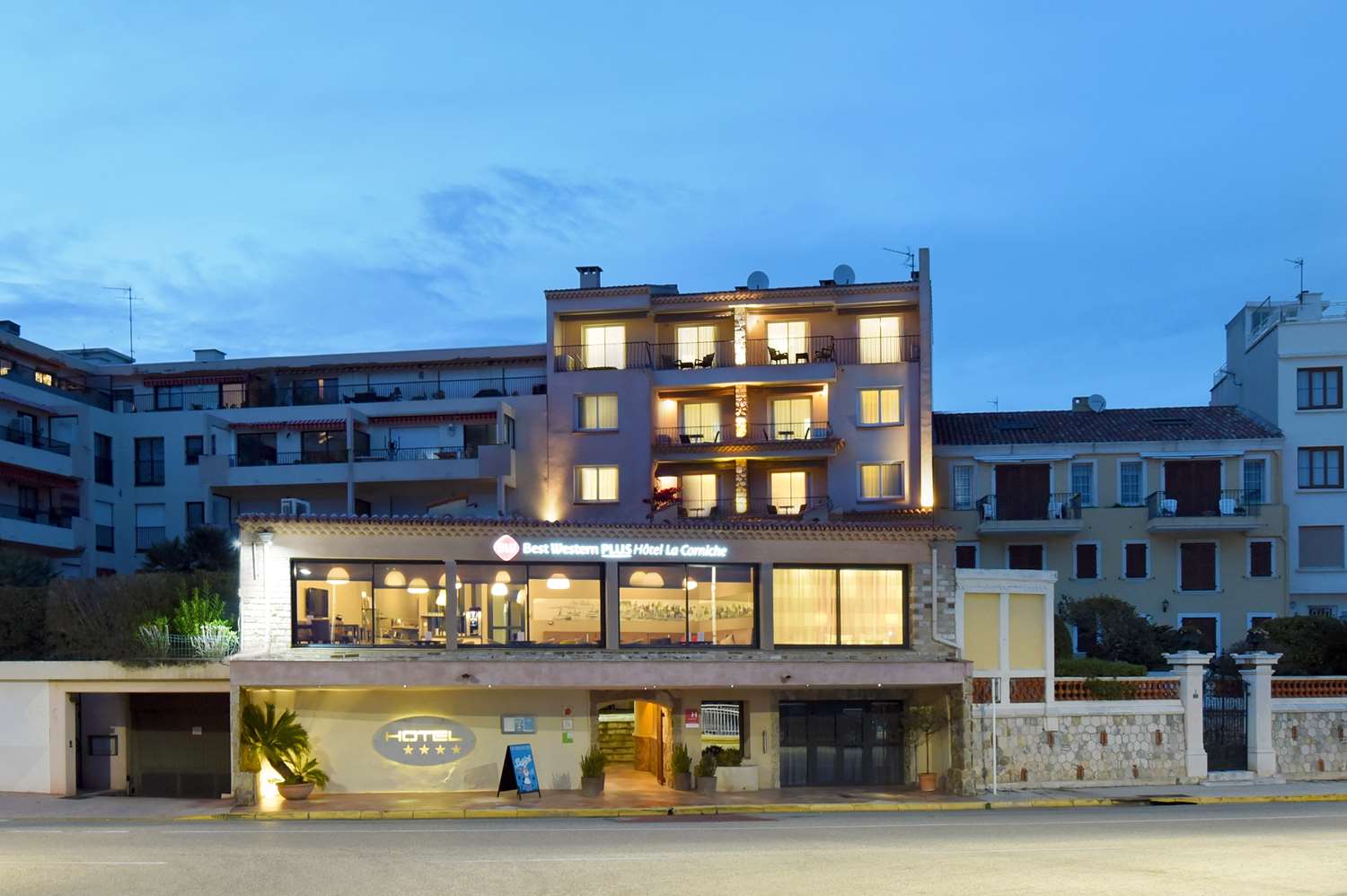 Best Western Plus La Corniche 2/45