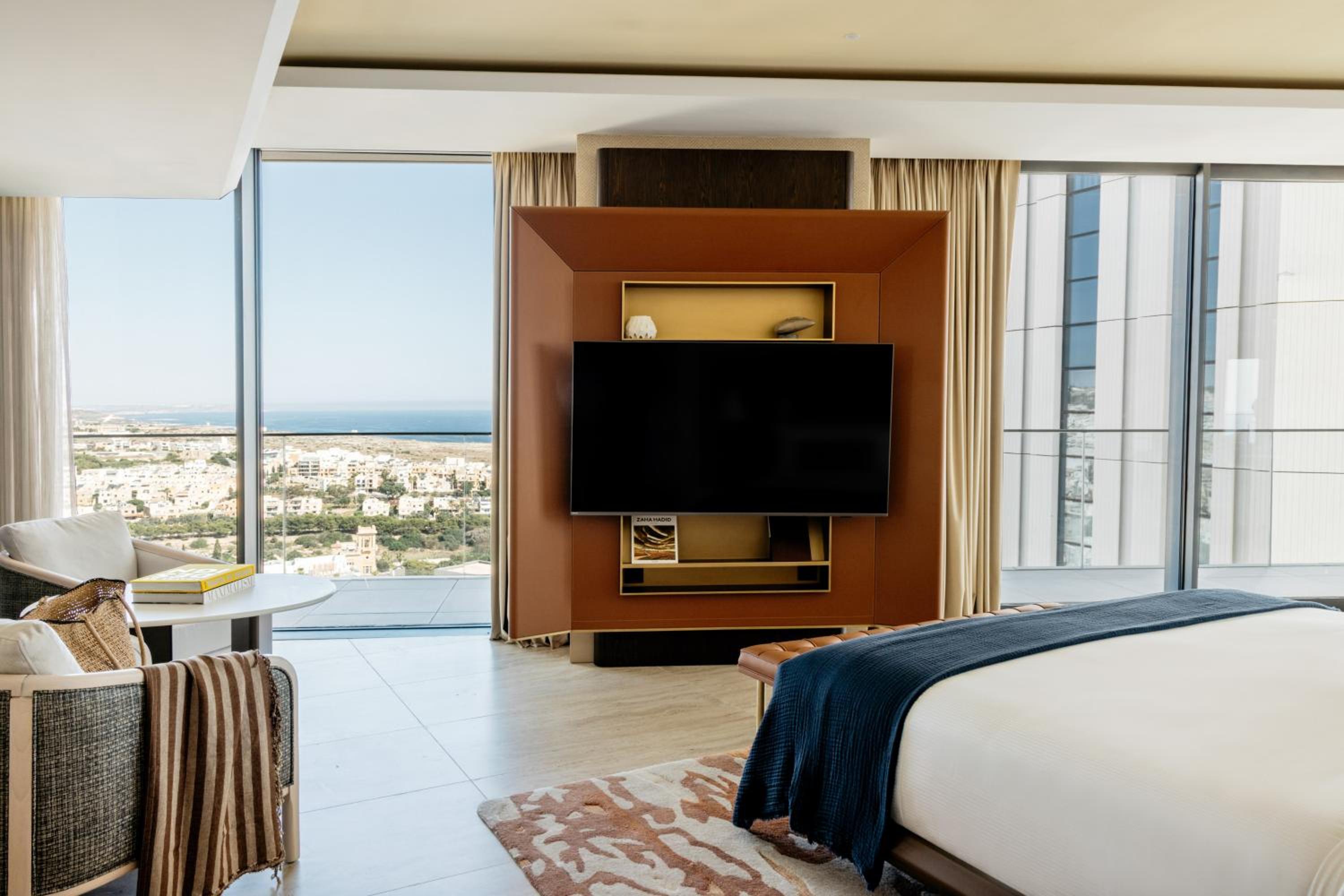 Ultimate, Me, Penthouse Suite