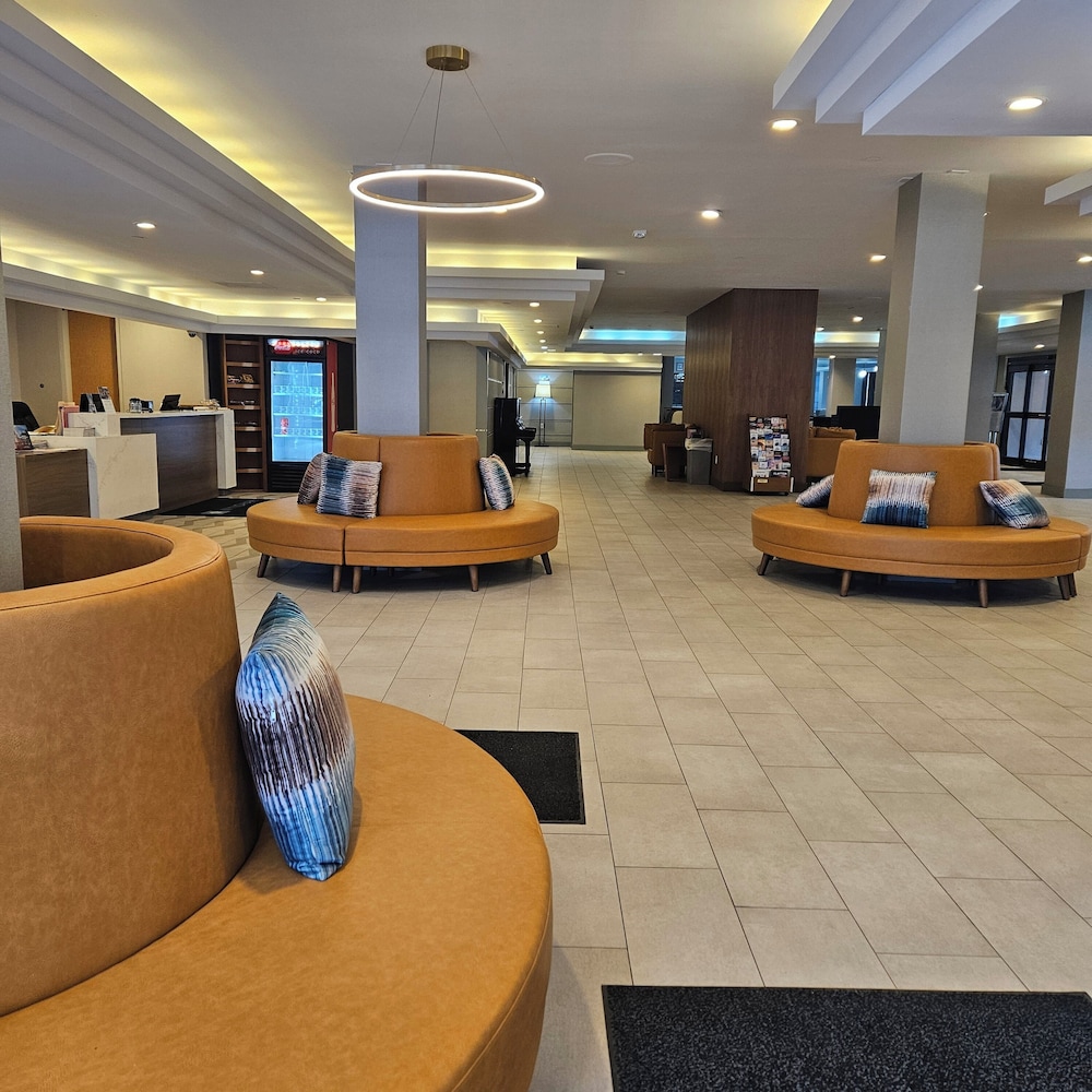 Wyndham Rochester Downtown 43/61