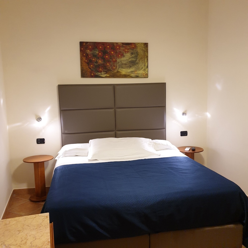 2 BEDROOMS, DELUXE, APARTMENT, SEA VIEW, TERRACE
