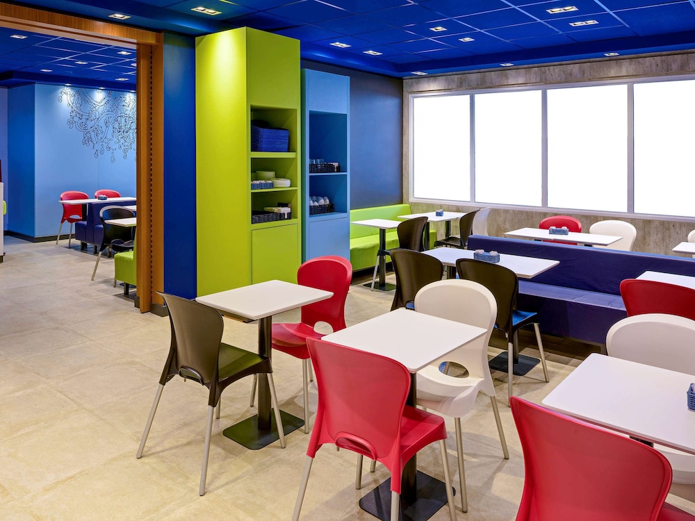 Ibis Budget Santos Gonzaga 52/69