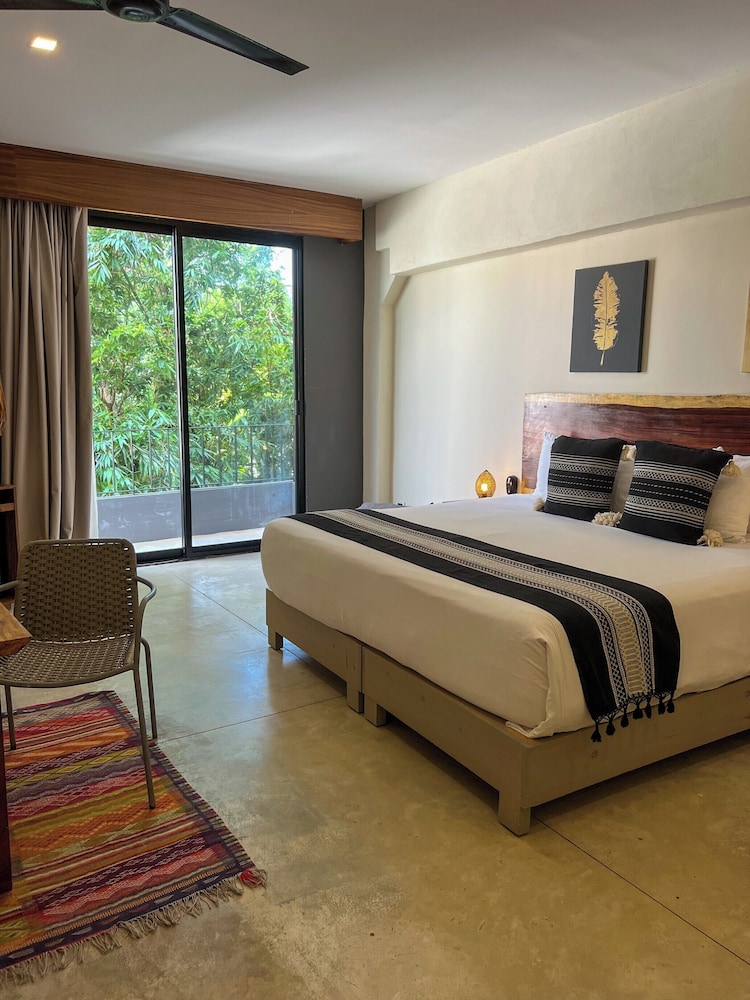 Sunday Hotel Naala Tulum 5/50