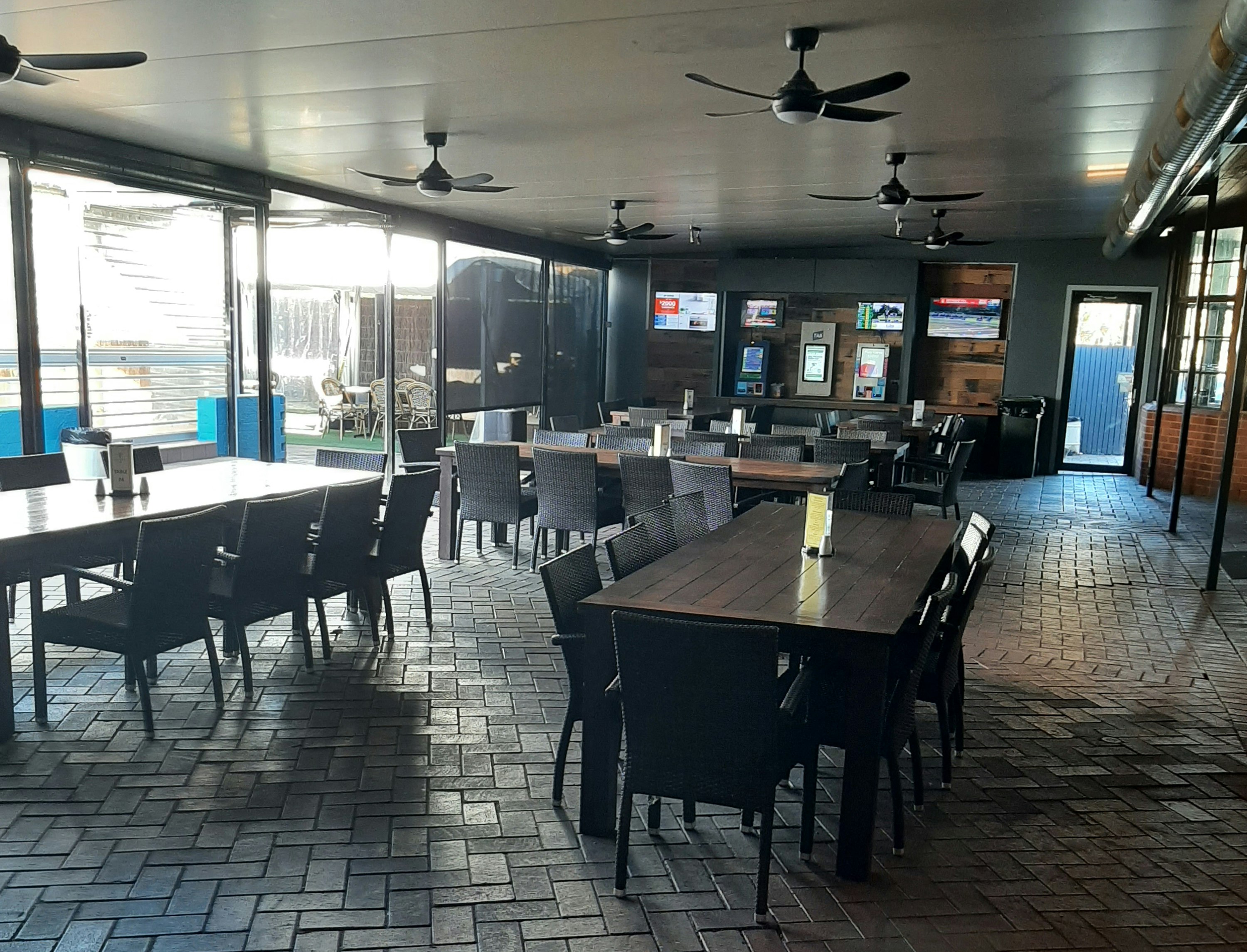 Comfort Inn Peppermill 6/18