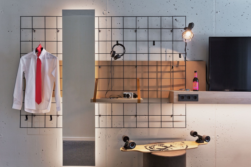 MOXY FRANKFURT CITY CENTER 13/45