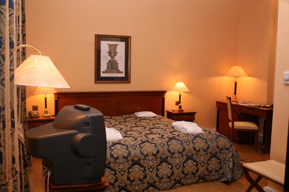 Geniesser Hotel Altes Gymnasium 32/50