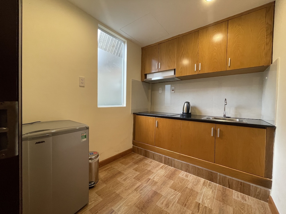 Airstar Hotel & Apartment 3/50
