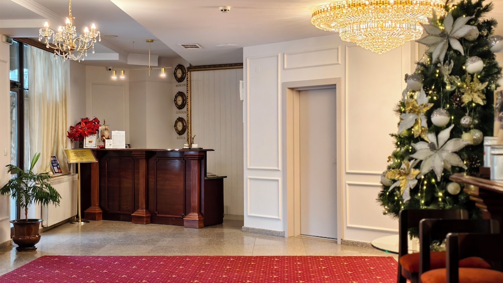 Hotel Elegant Lux 6/90