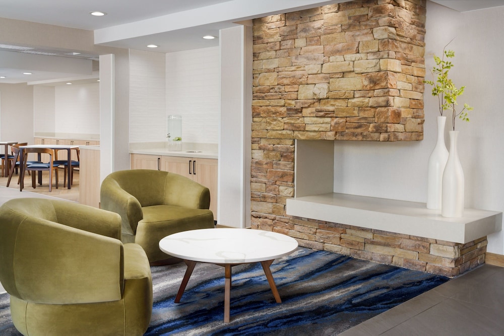Fairfield Inn Harrisburg Hershey 34/53