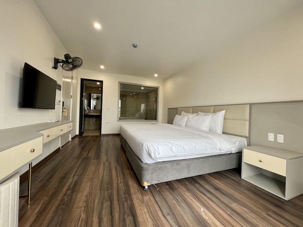 Grand Dragon Noi Bai Hotel 4/22