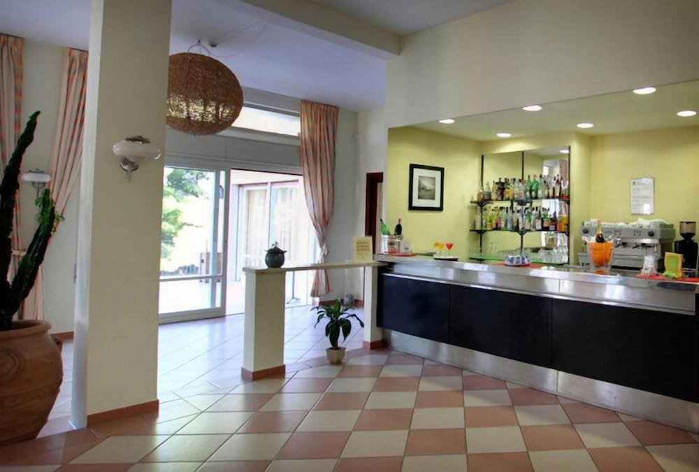 HOTELCLUB GUARDACOSTA 5/50