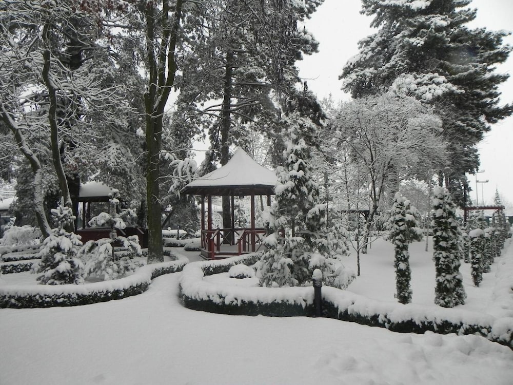 Hotel Baneasa Parc 25/35