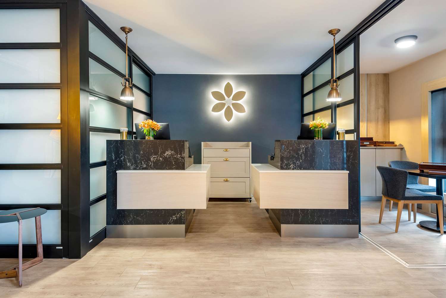 The Insignia Hotel, Sarnia, a Tribute Portfolio Hotel 3/55