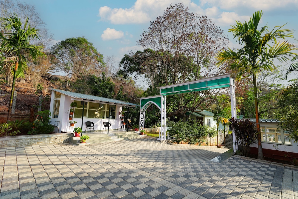 MGM Whispering Winds Yelagiri 47/60