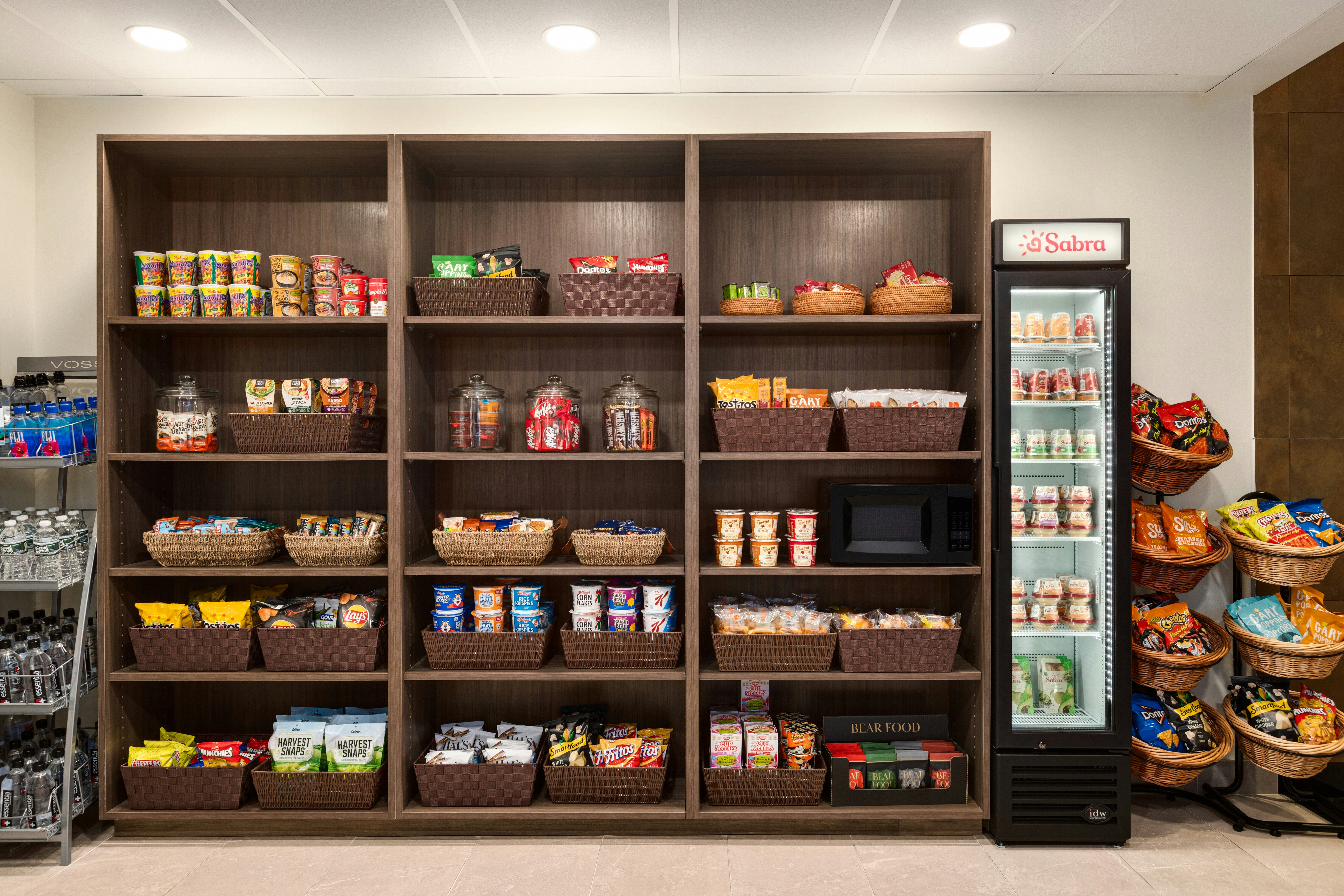 DoubleTree by Hilton New York LaGuardia Airport 54/54