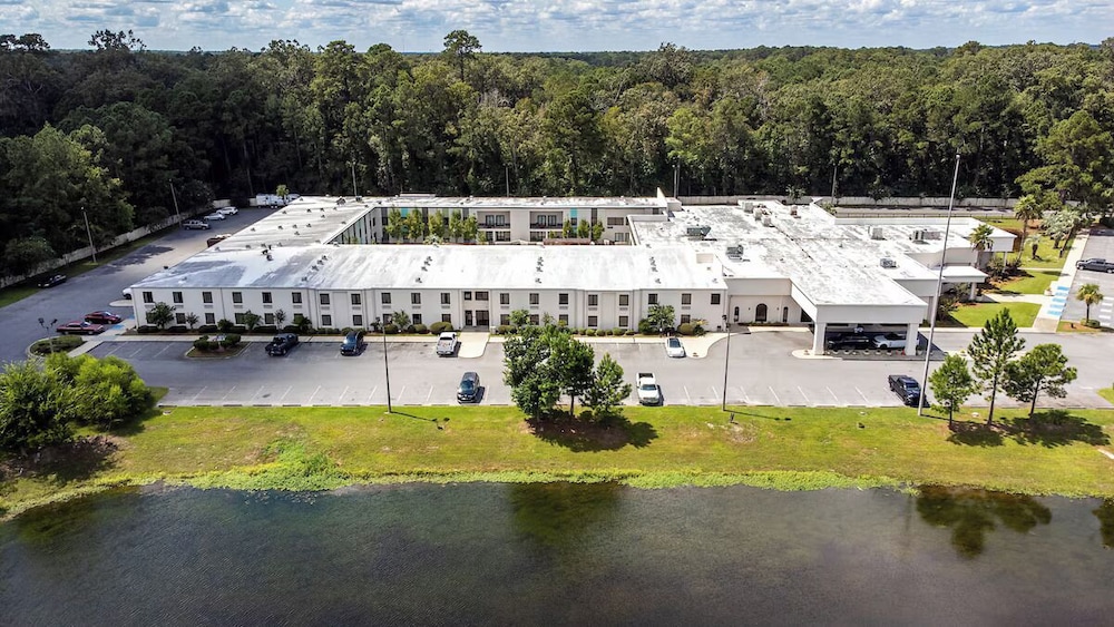 Clarks Inn Savannah Airport 39/44