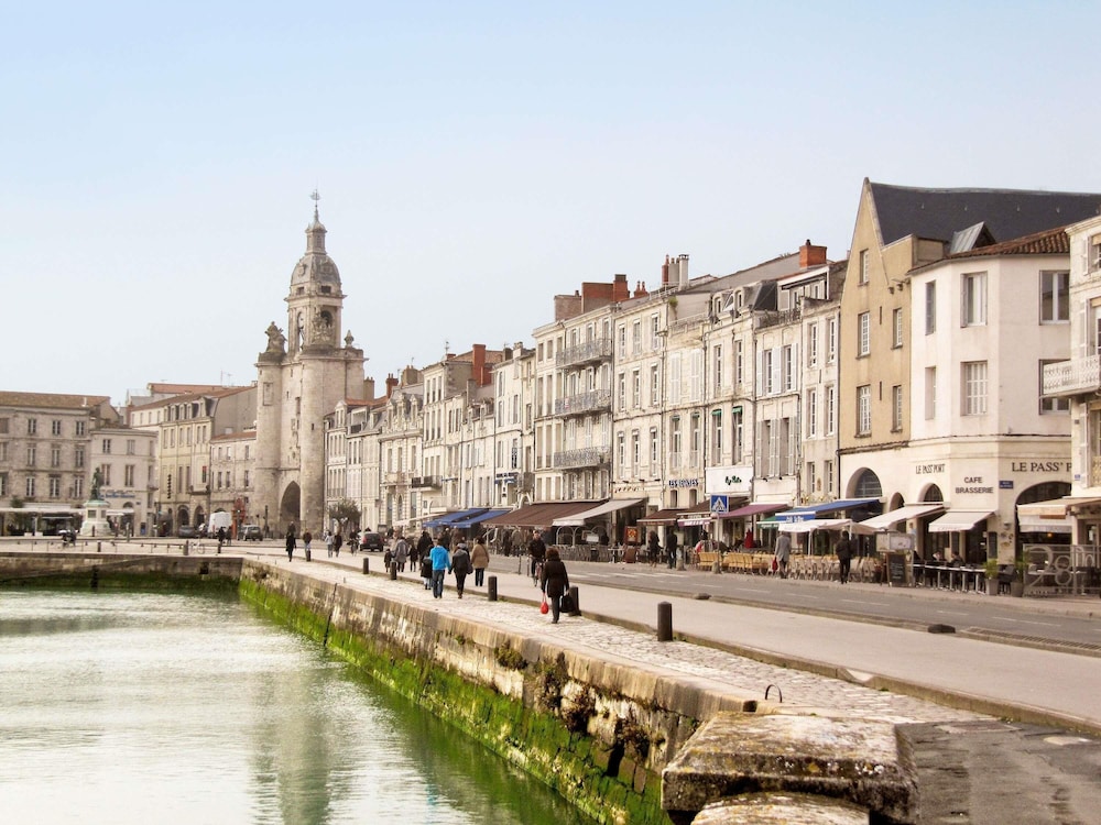 hotelF1 La Rochelle Angoulins 47/50