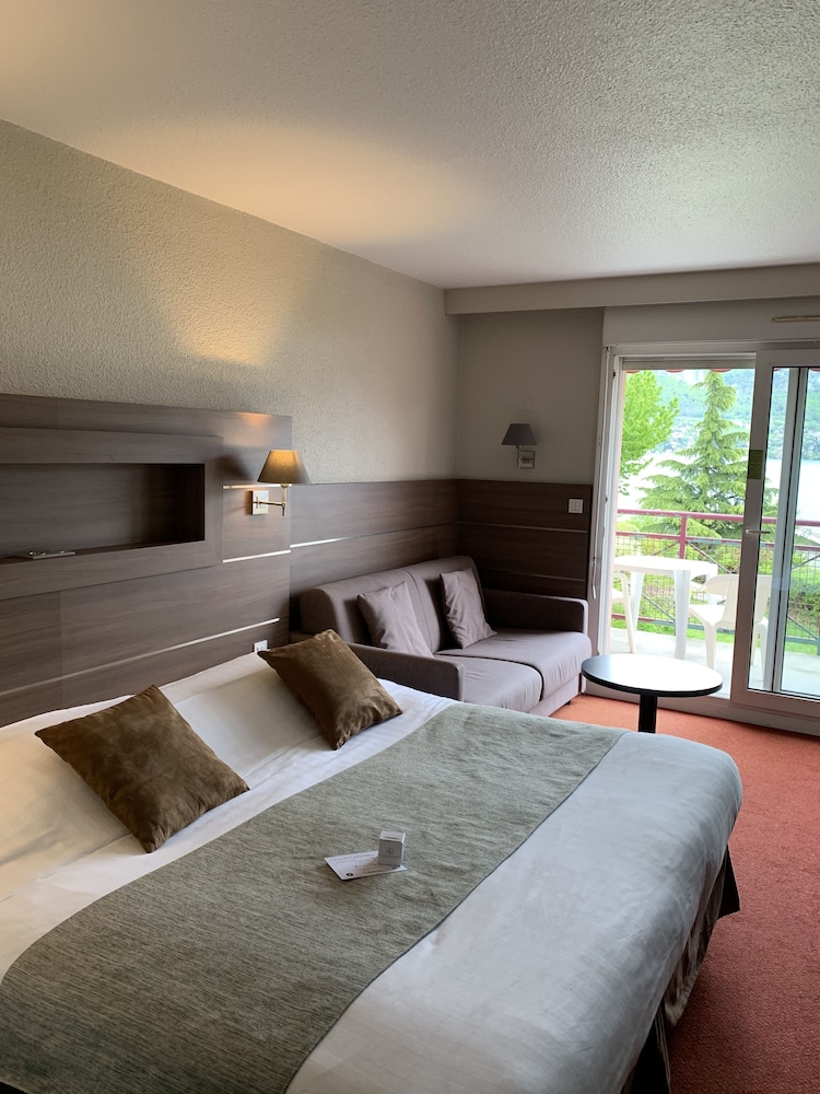 INTER-HOTEL BEAUREGARD 4/35