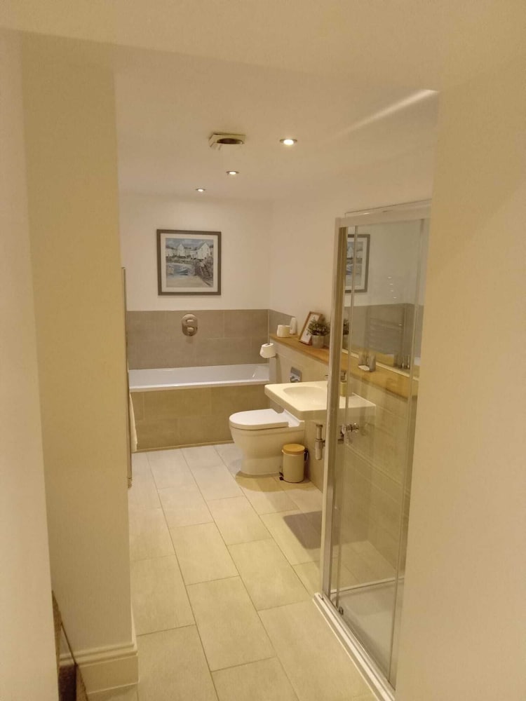 Beaufort House Apartments 33/33
