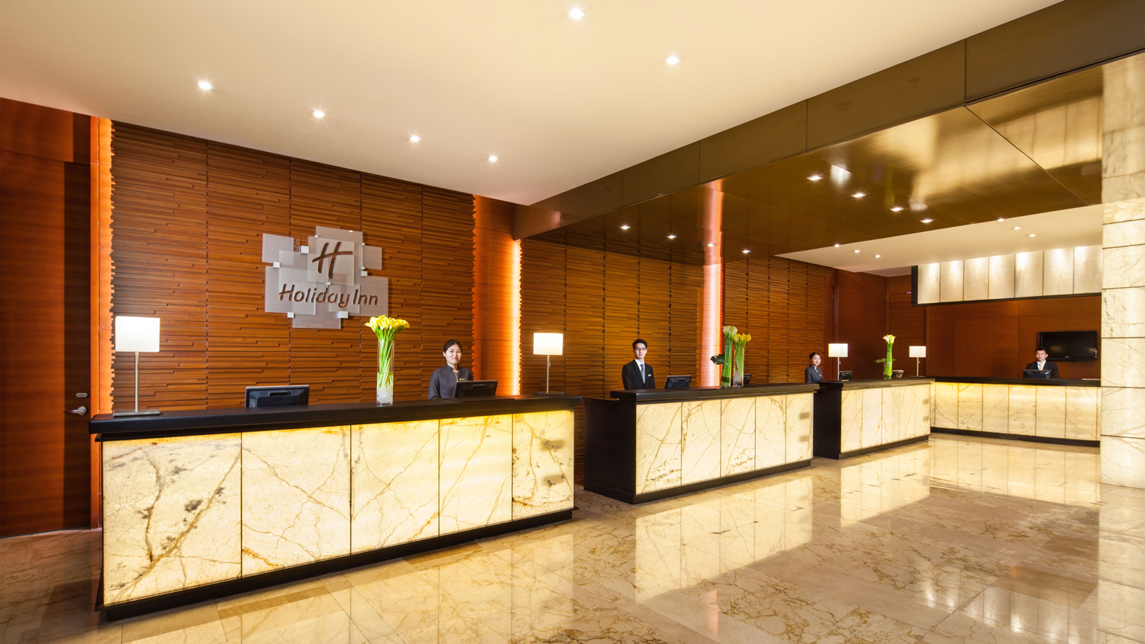 Crowne Plaza Shanghai Jinxiu by IHG 12/74