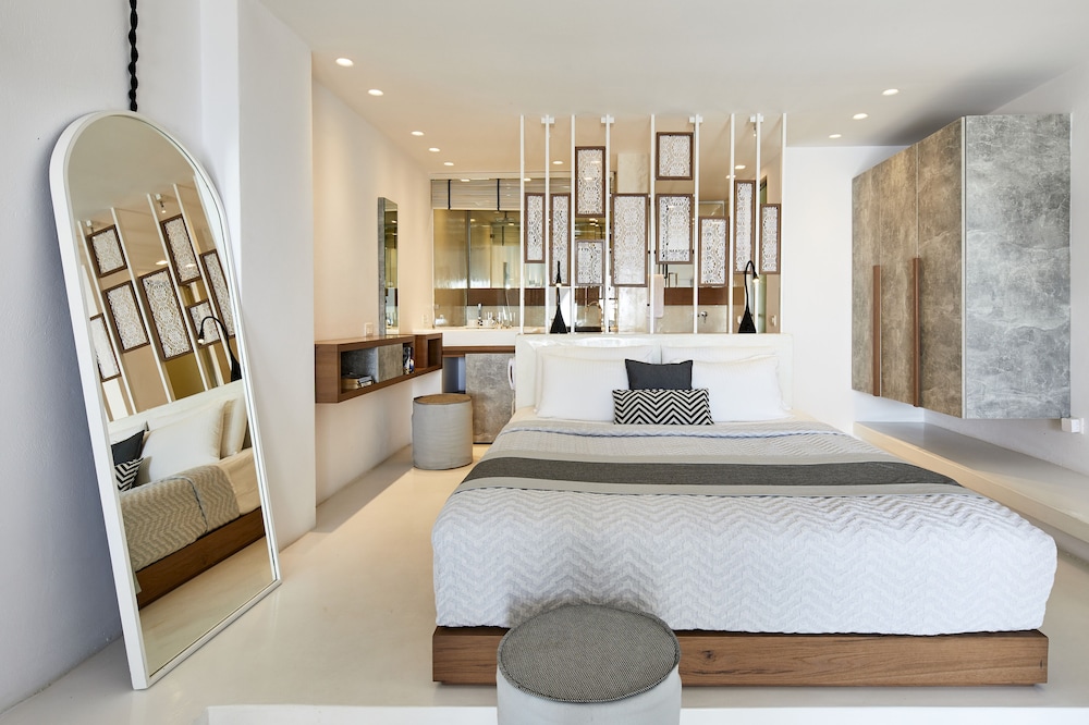 Oia Suites 16/50