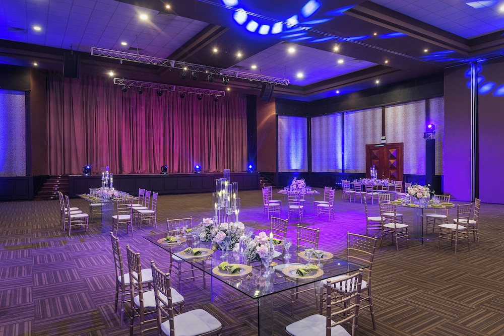 Jewel Palm Beach Resort Spa 36/48