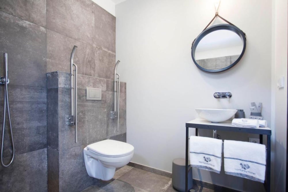 SUPERIOR, DOUBLE BED, GARDEN AREA