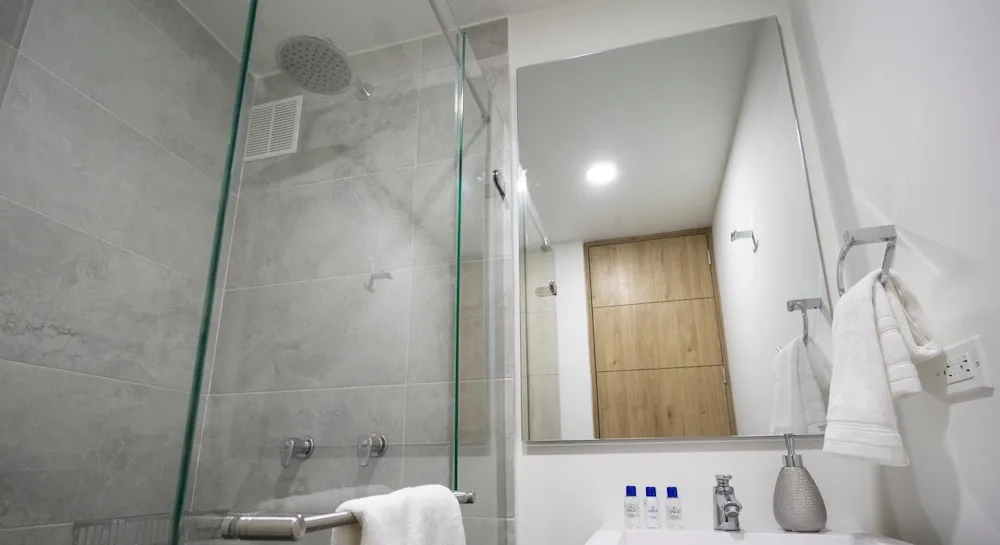 Torre Acqua Lofts 31/33