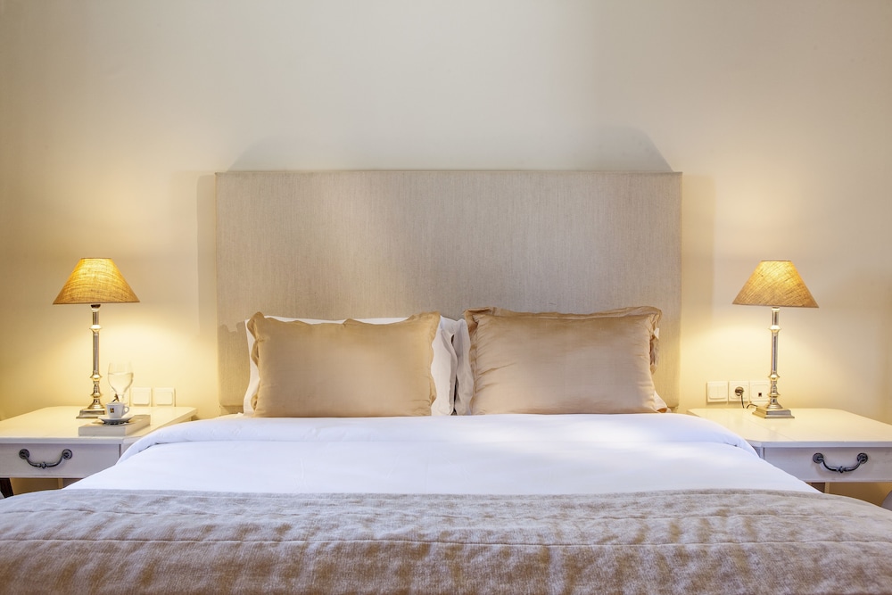 Aegean Suites - Adults Only 6/57