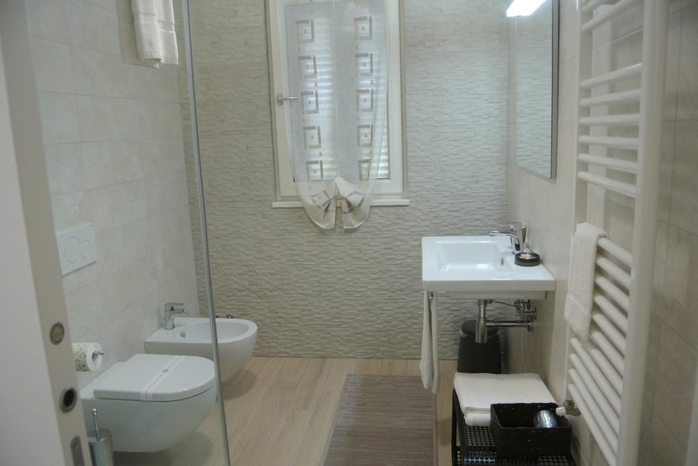 Ofra Matera 33/39