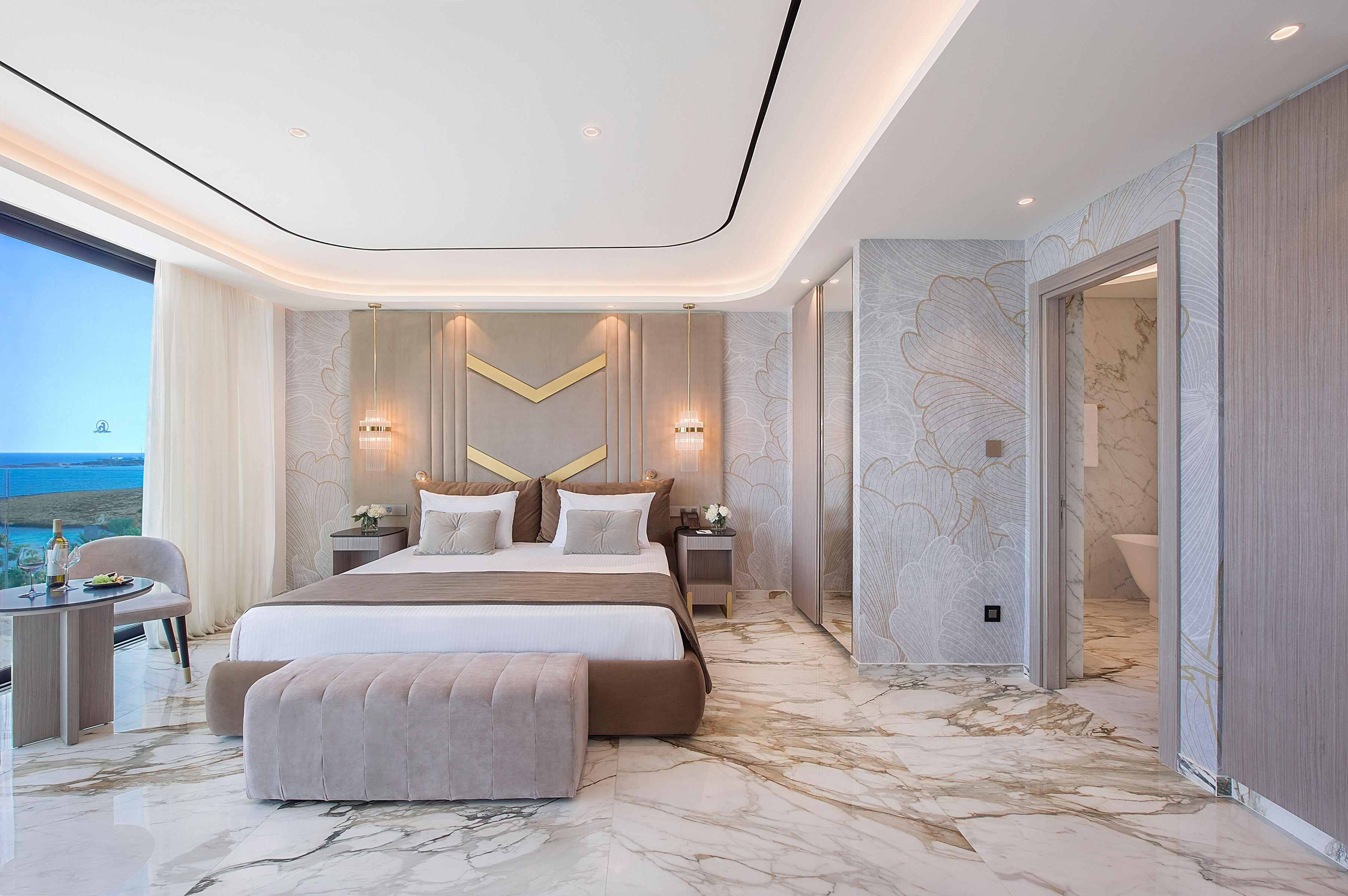 Suite Royal Sea Front