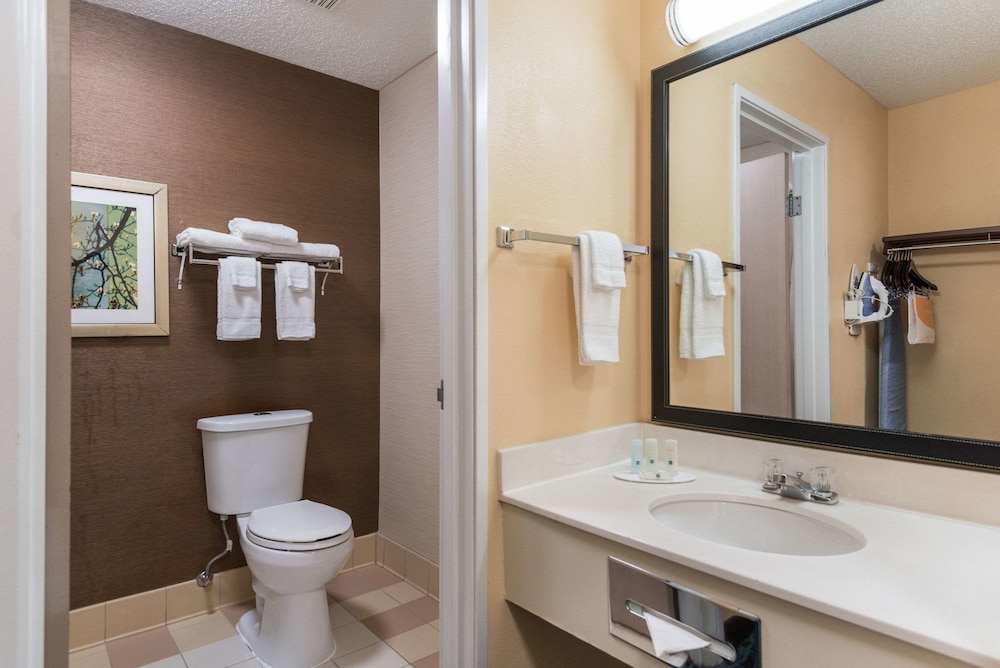 Quality Inn & Suites Bozeman 18/40