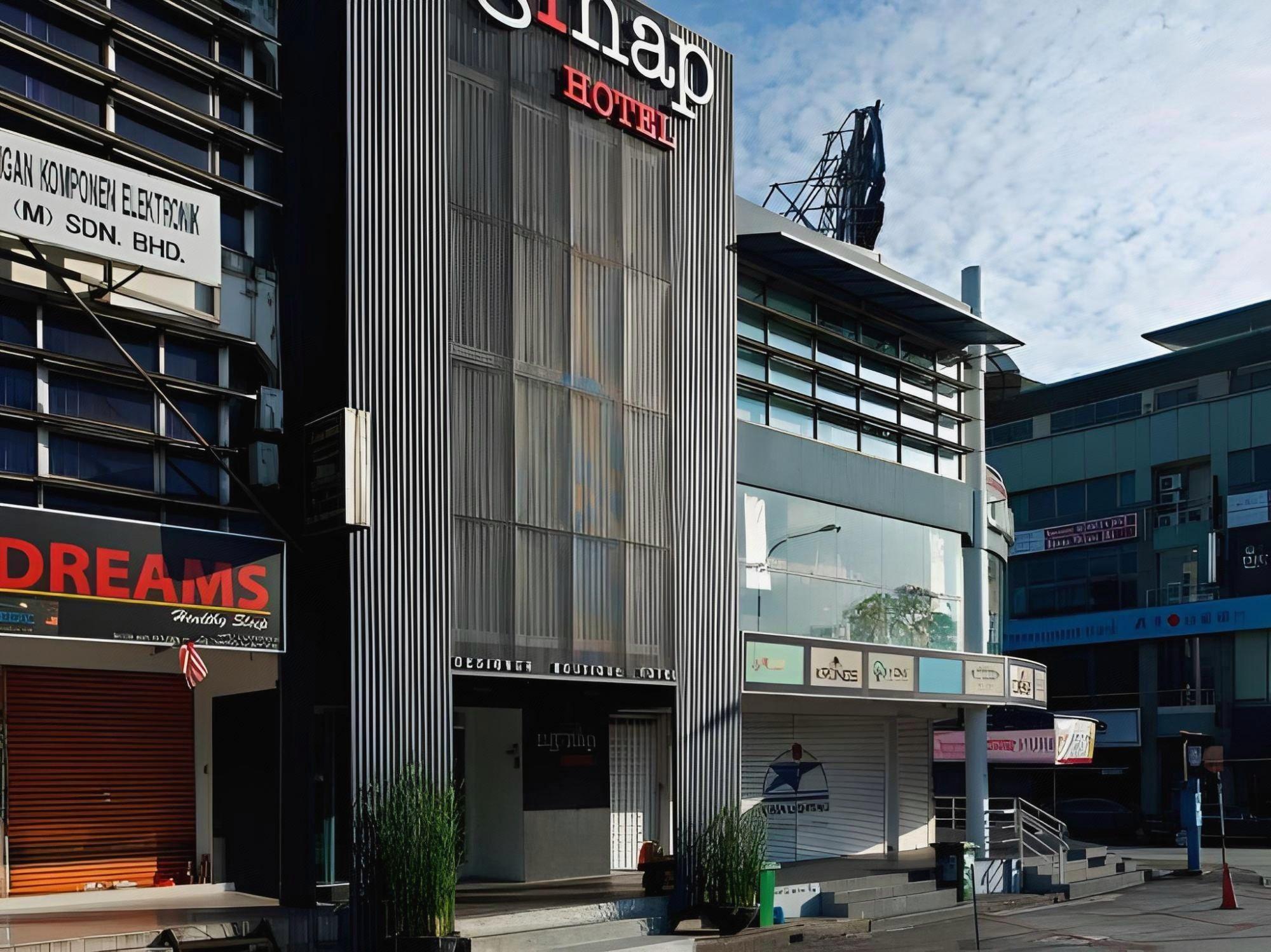 Nginap Hotel 24/30