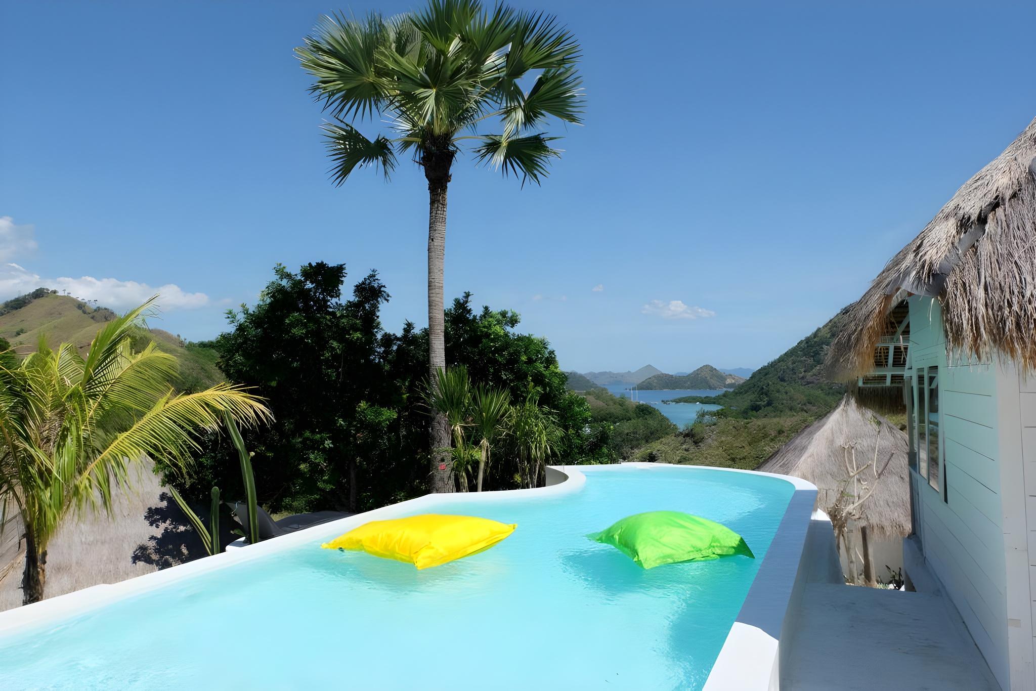 Mohini Komodo Resort 16/40