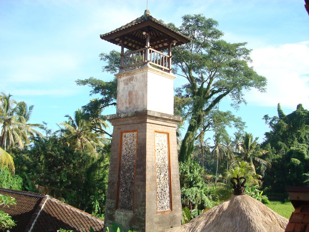 Aniniraka Resort And Spa 4/63